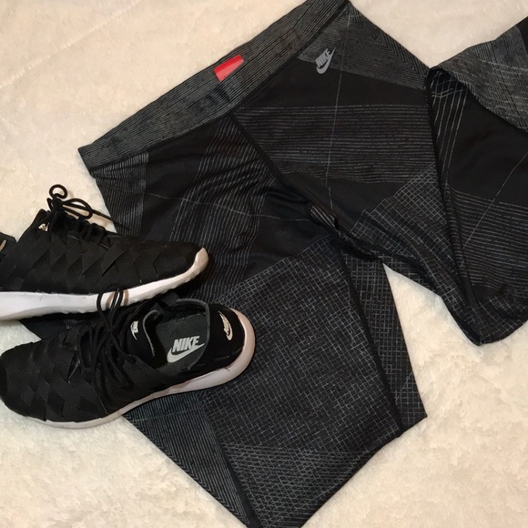 Nike Pants - Nike workout pants